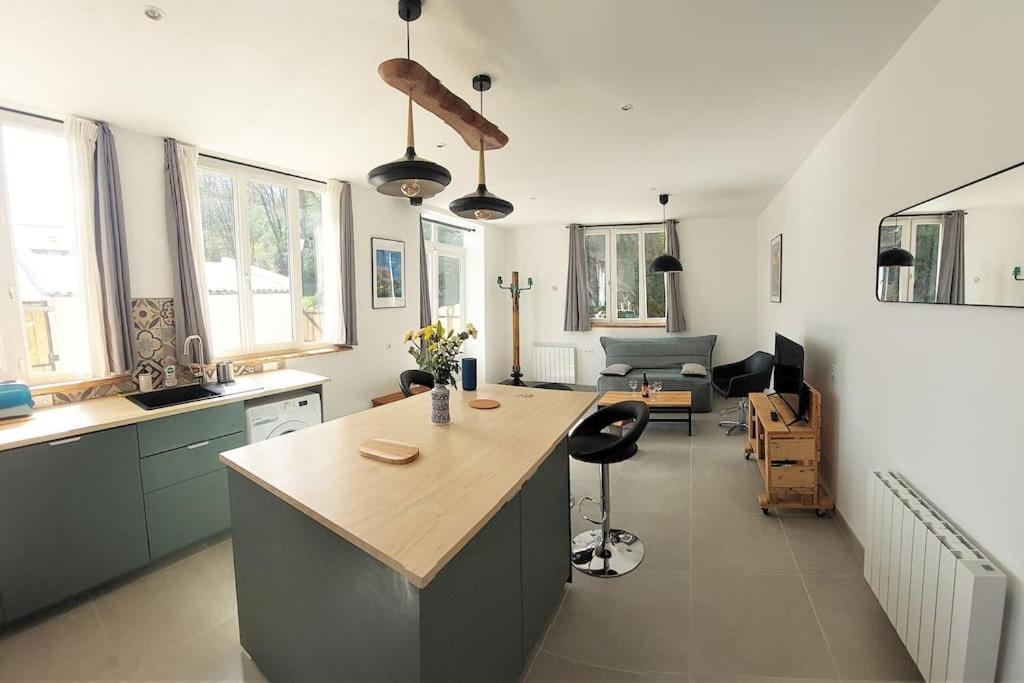 L'Aigrette Moderne, Ensoleille Et Bien Place Thury-Harcourt-le-Hom Eksteriør billede